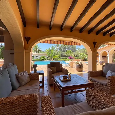 Villa Vh Costablanca - Coliseo *